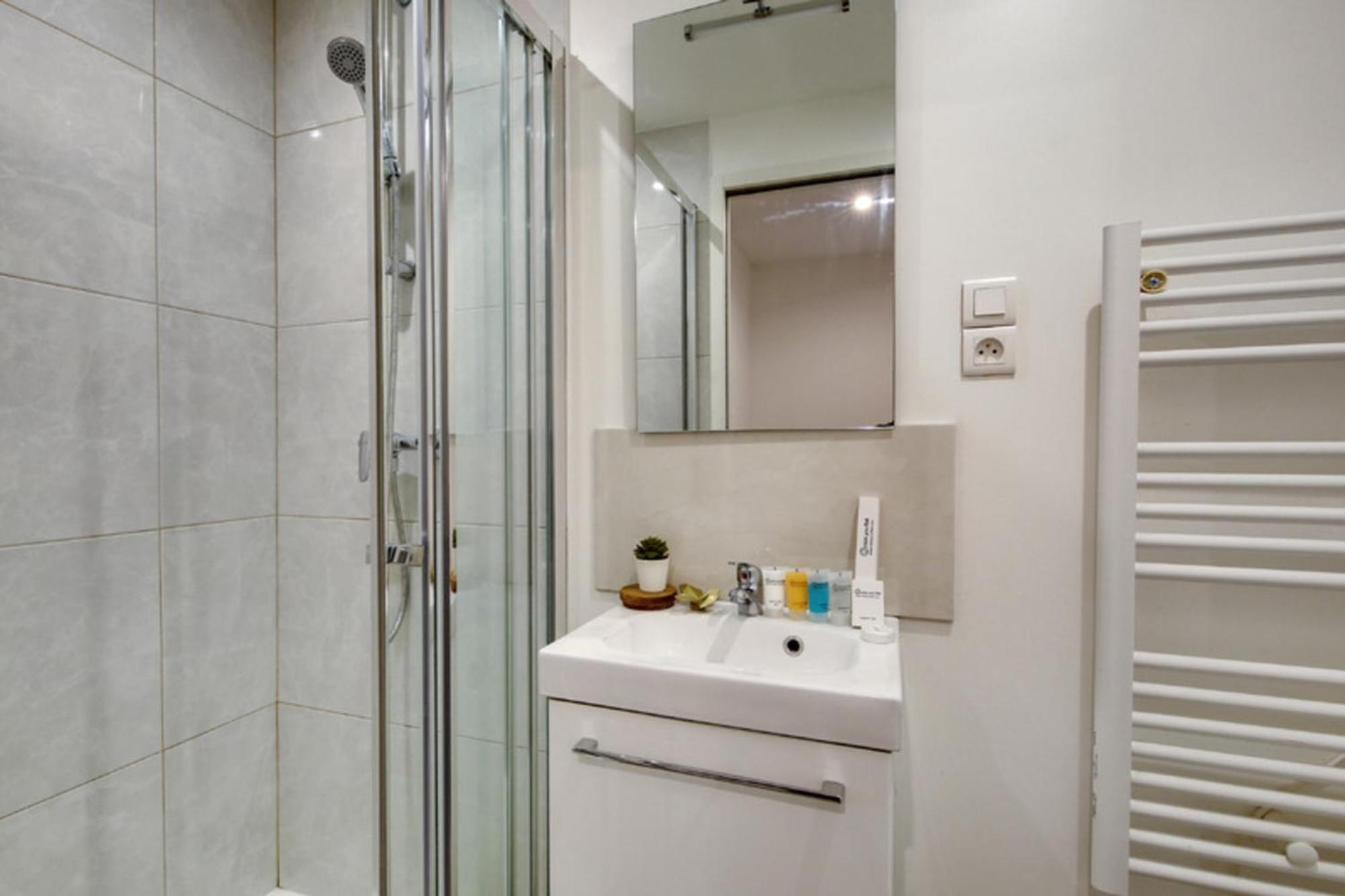 250 Suite Sainte - Superb Apartment In Paris Eksteriør bilde